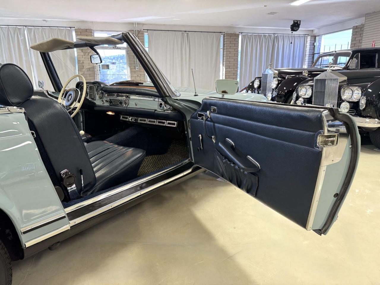 1971 Mercedes - Benz 280 SL Pagoda