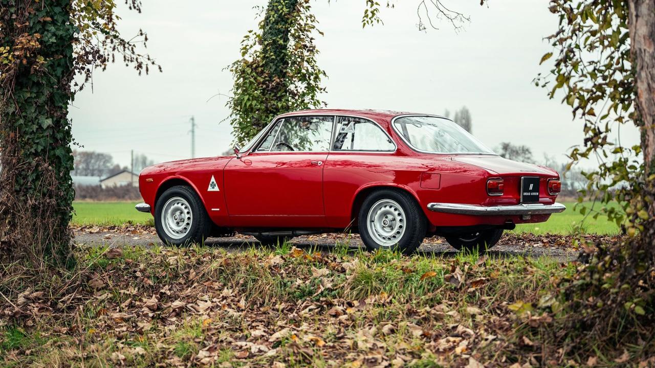 1965 Alfa Romeo GTA 1600