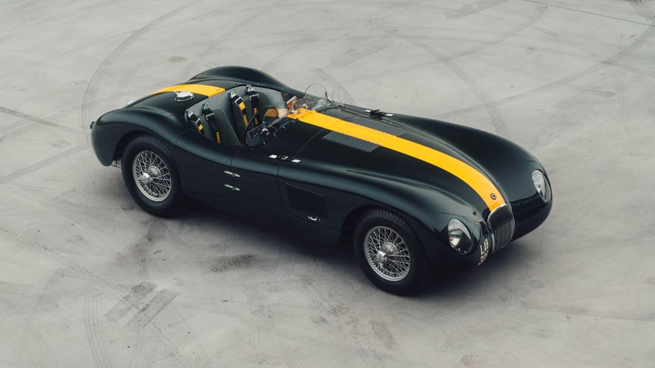 1952 Jaguar C-Type Recreation by Lynx