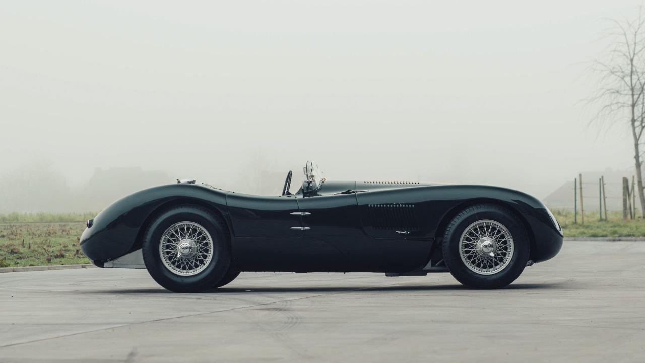 1952 Jaguar C-Type Recreation by Lynx