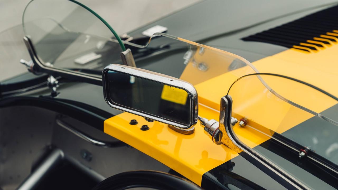 1952 Jaguar C-Type Recreation by Lynx