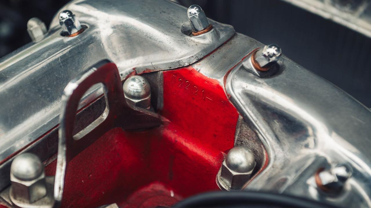 1952 Jaguar C-Type Recreation by Lynx