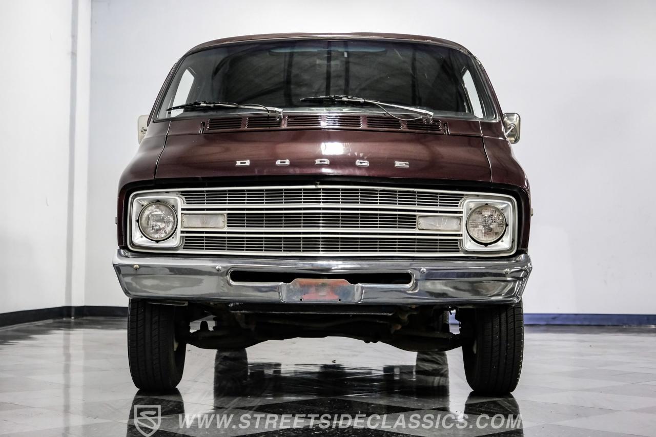 1977 Dodge B200 Tradesman Van