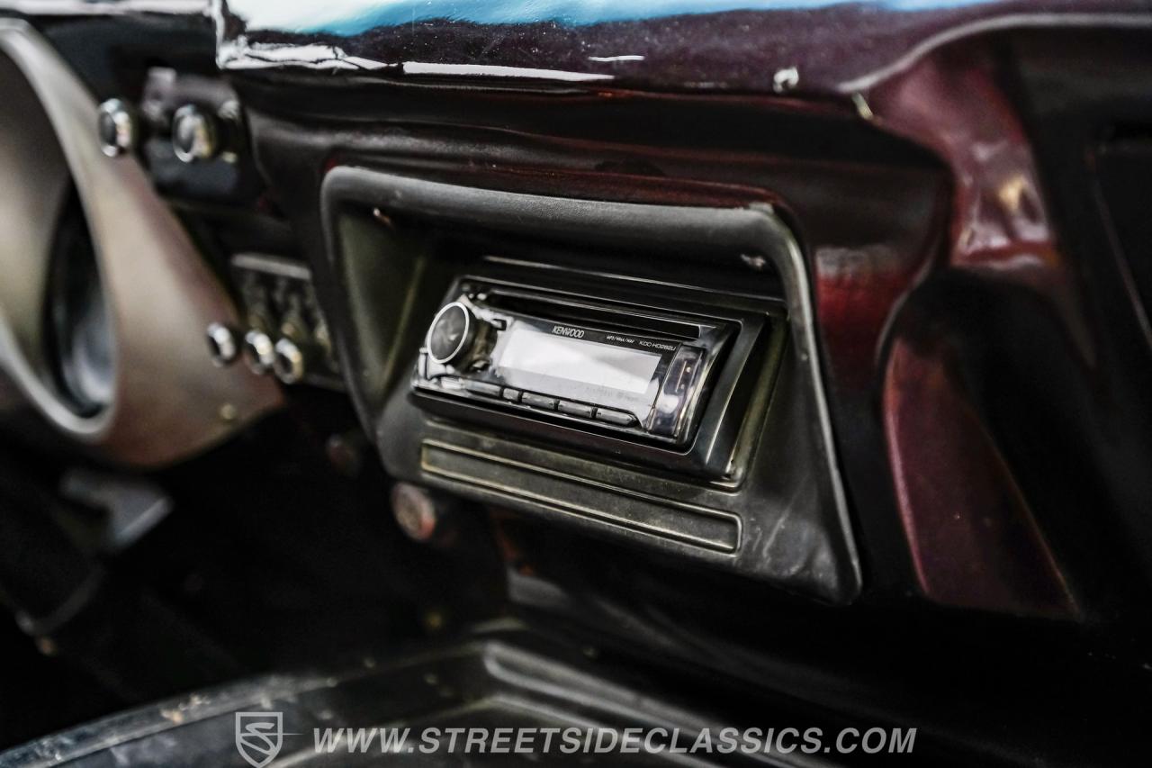 1977 Dodge B200 Tradesman Van