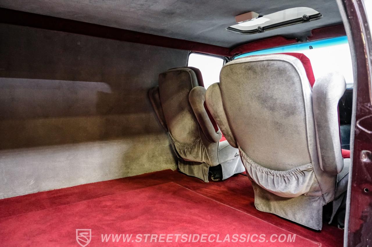 1977 Dodge B200 Tradesman Van