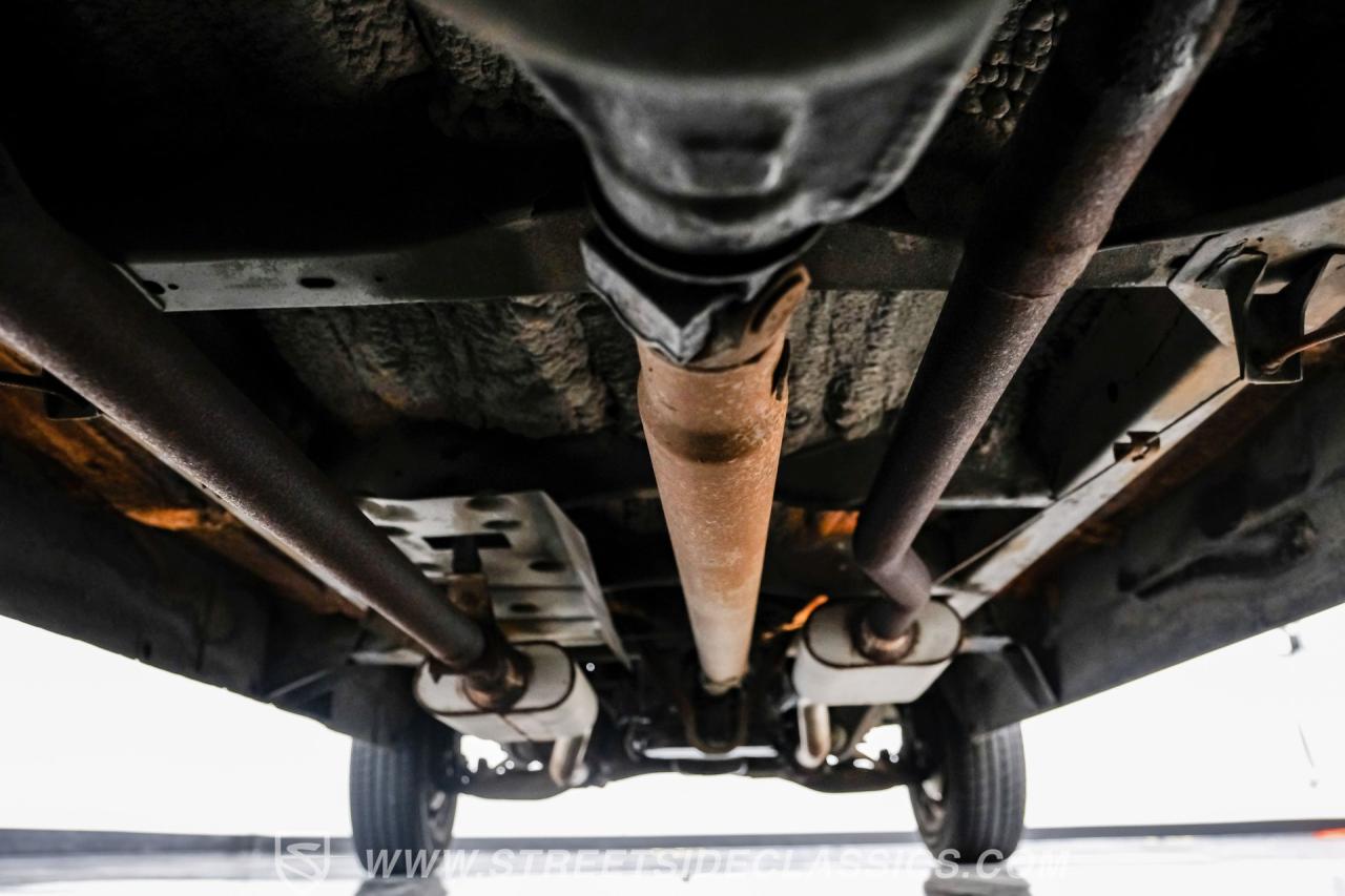 1977 Dodge B200 Tradesman Van