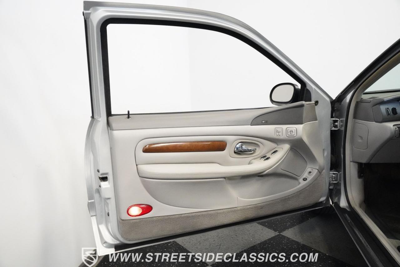 1997 Lincoln Mark VIII