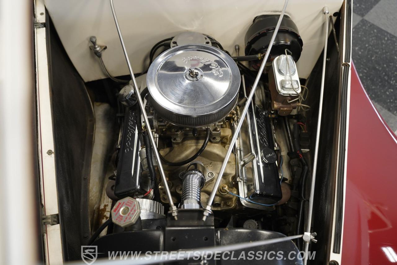 1933 Ford Victoria Restomod