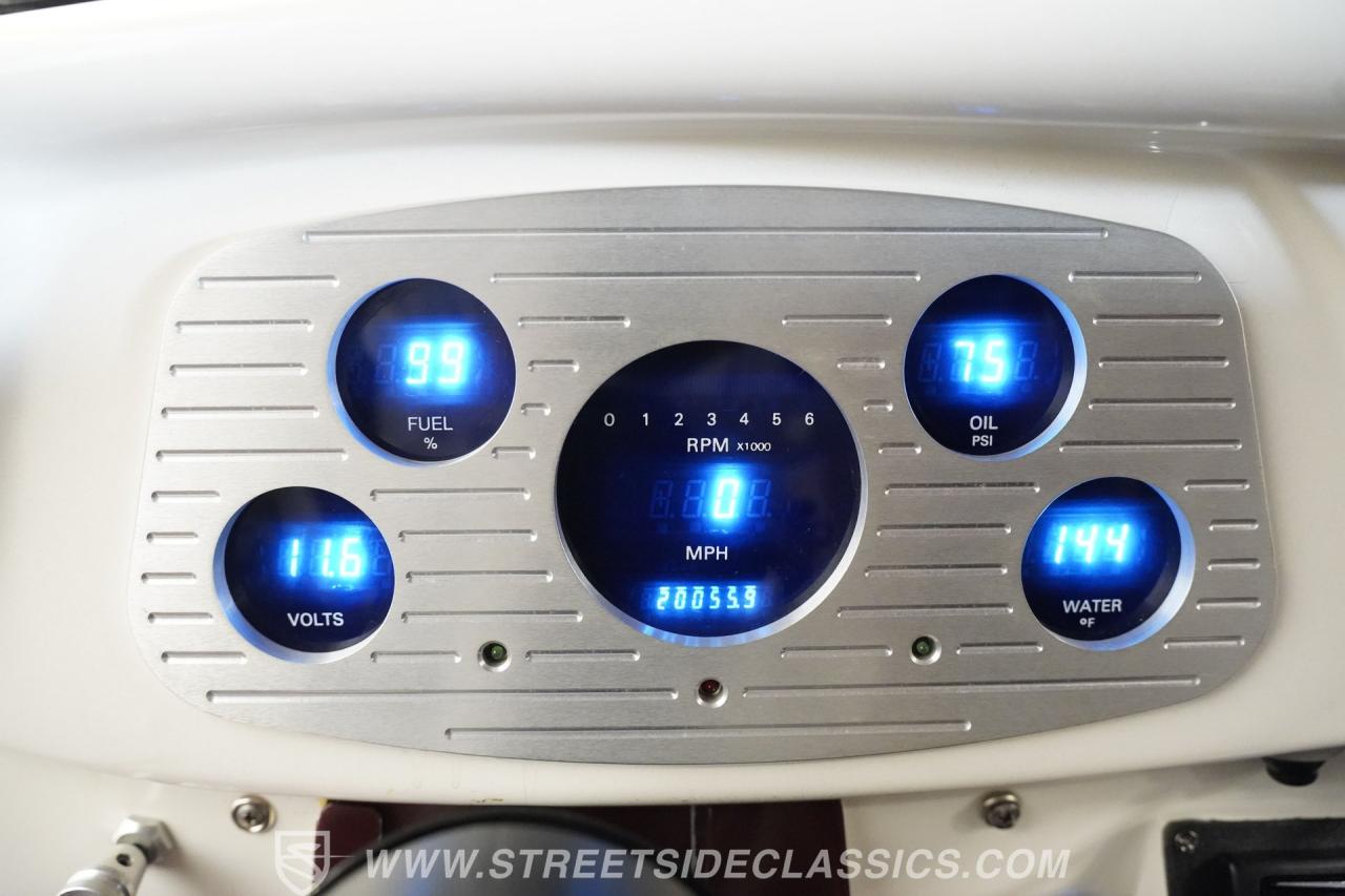 1933 Ford Victoria Restomod