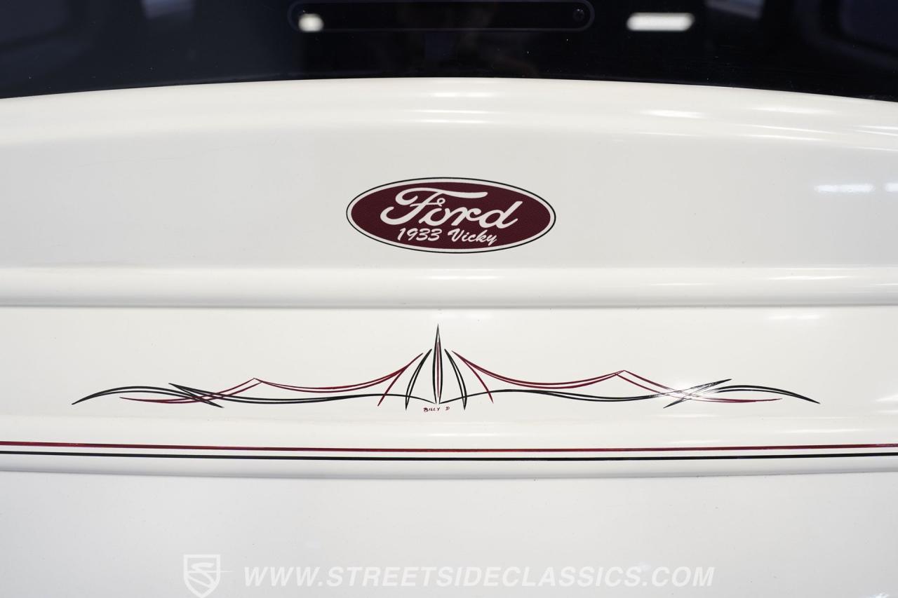 1933 Ford Victoria Restomod