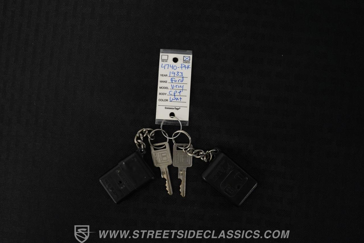 1933 Ford Victoria Restomod