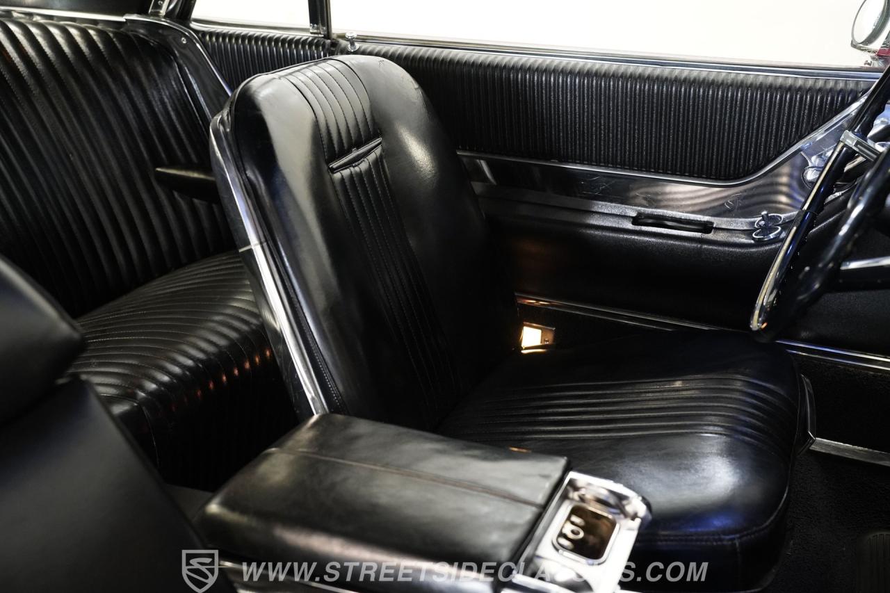 1965 Ford Thunderbird