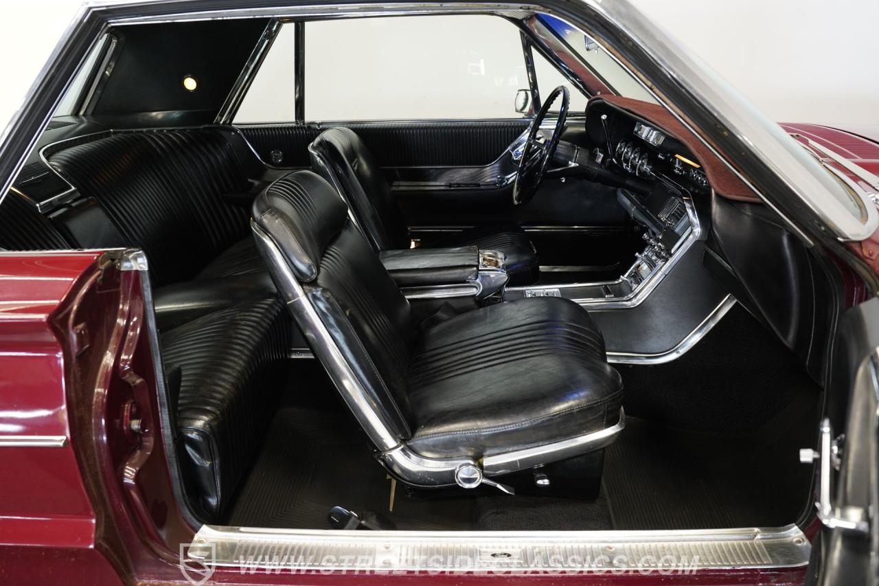 1965 Ford Thunderbird