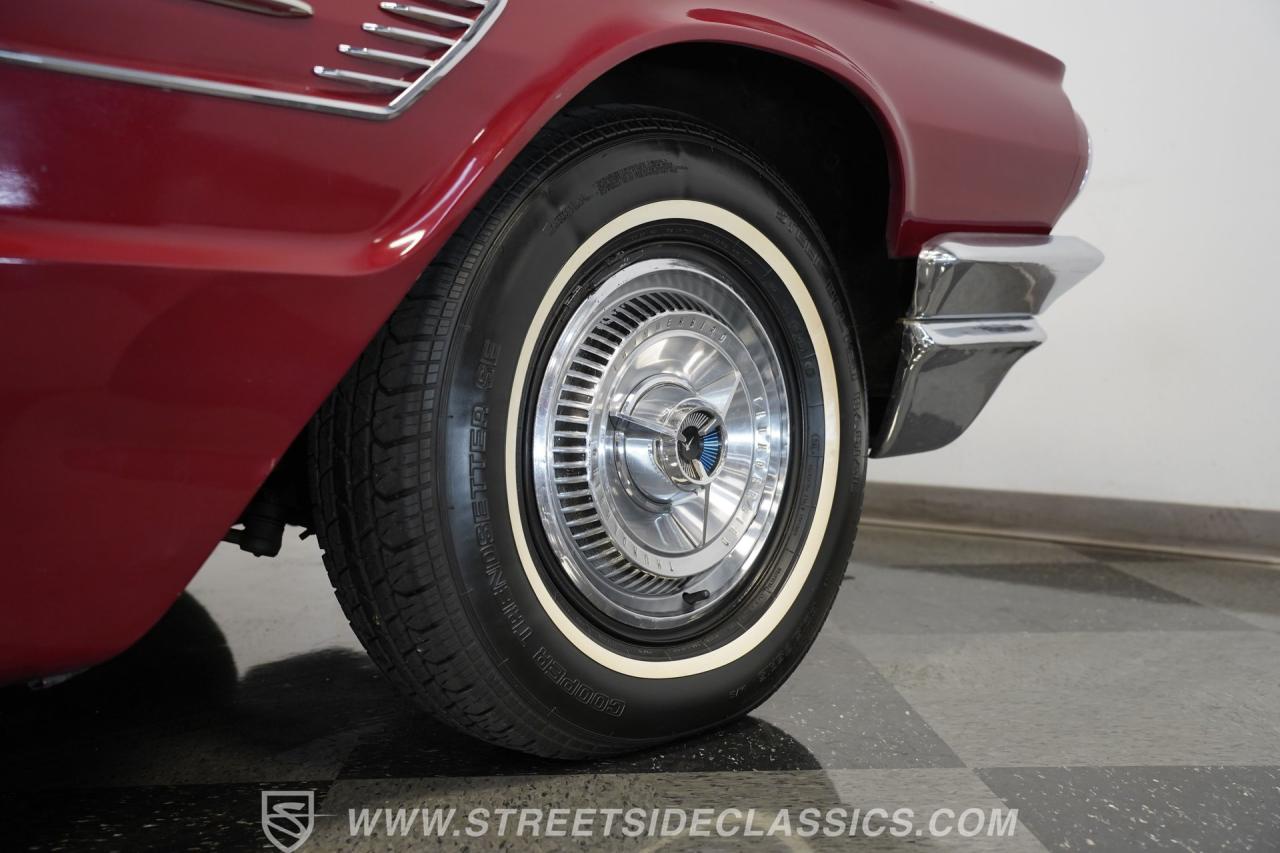 1965 Ford Thunderbird