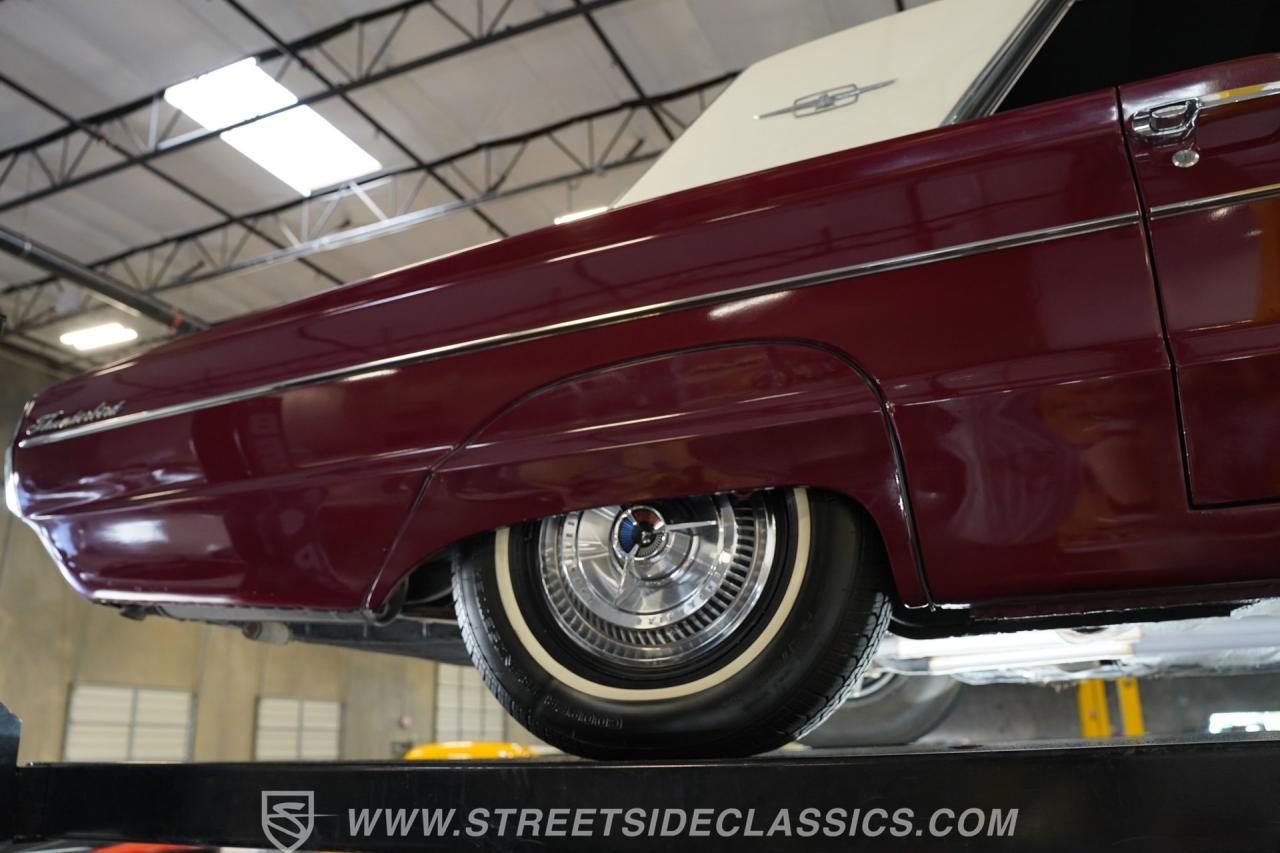 1965 Ford Thunderbird