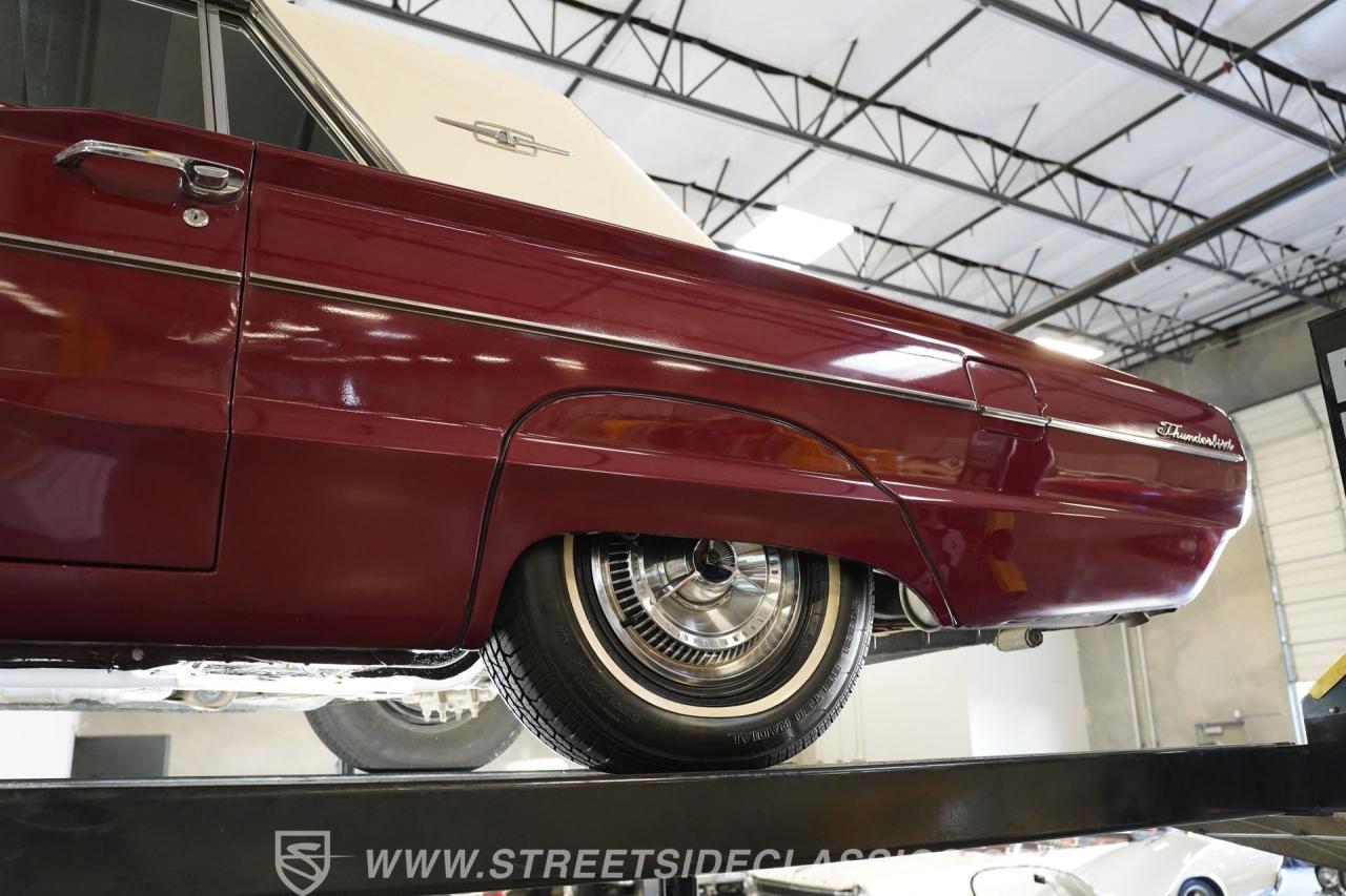 1965 Ford Thunderbird