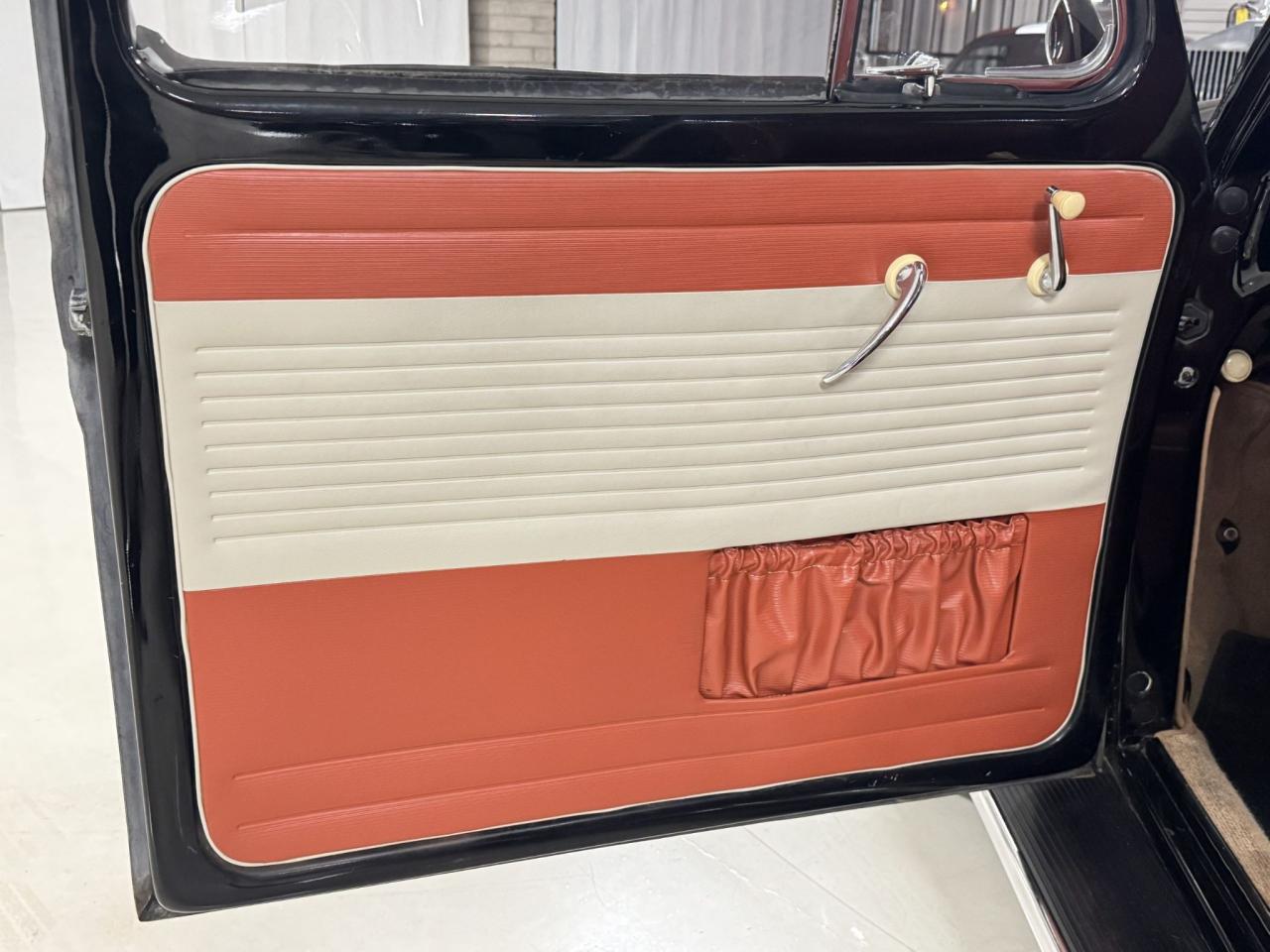 1960 Motorcar Volkswagon Beetle