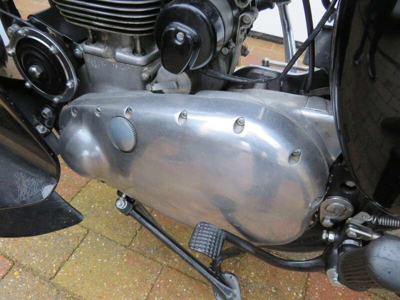 1959 BSA DBD34 GOLD STAR