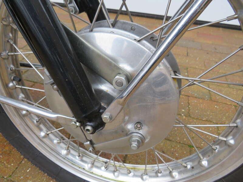 1959 BSA DBD34 GOLD STAR