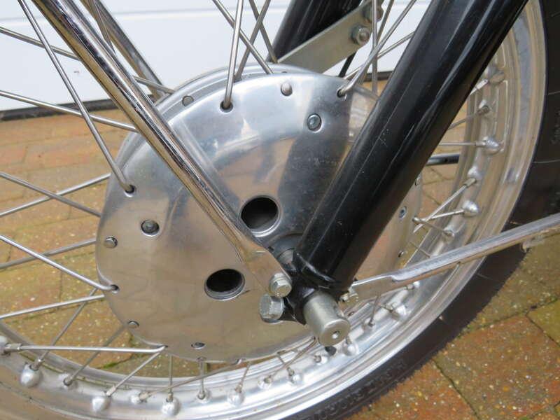 1959 BSA DBD34 GOLD STAR