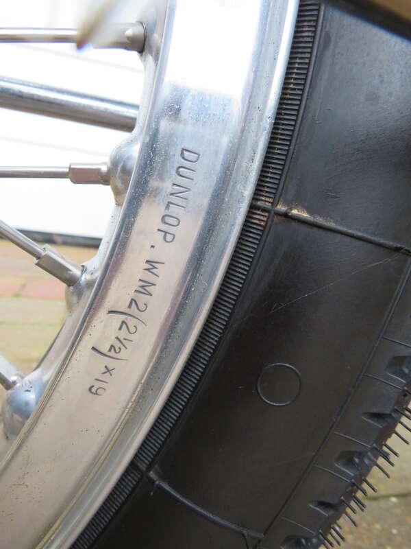 1959 BSA DBD34 GOLD STAR