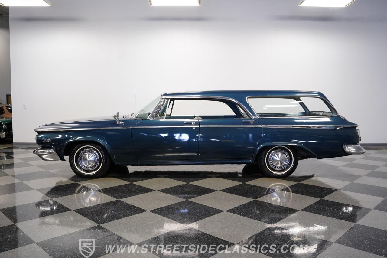 1964 Chrysler Newport Wagon