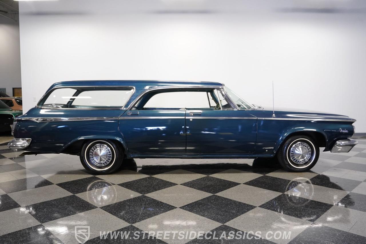 1964 Chrysler Newport Wagon