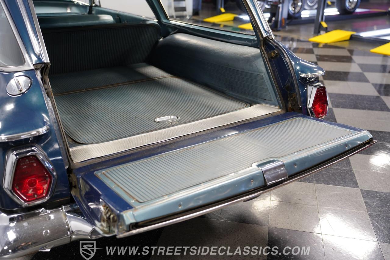 1964 Chrysler Newport Wagon