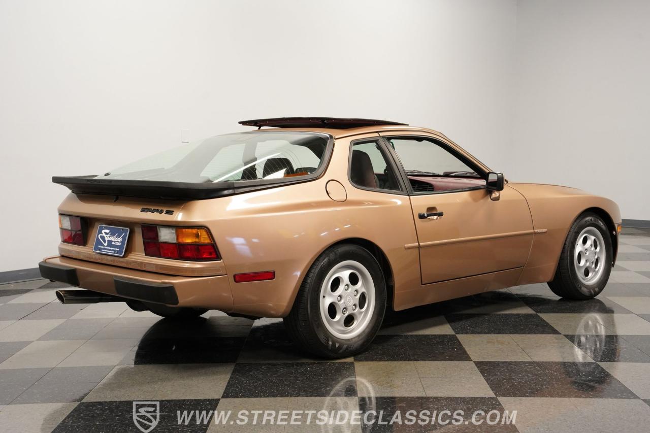 1987 Porsche 944 S