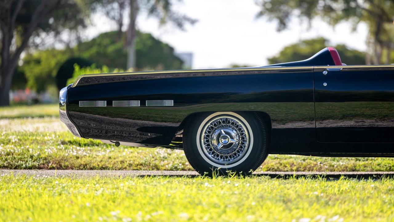 1962 Ford Thunderbird M-Code Sports Roadster