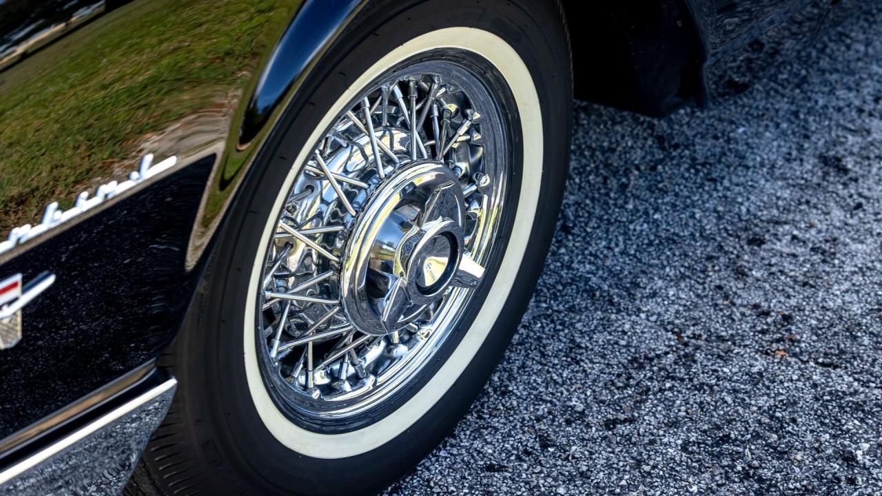 1962 Ford Thunderbird M-Code Sports Roadster