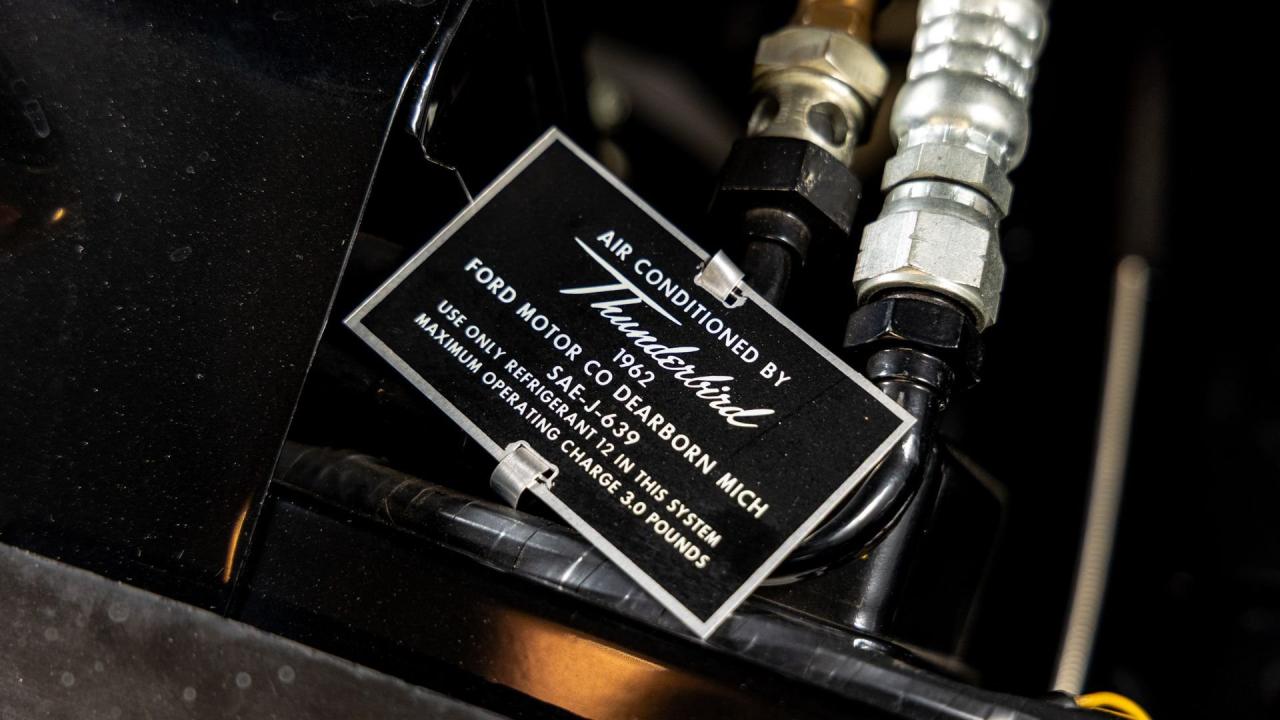 1962 Ford Thunderbird M-Code Sports Roadster