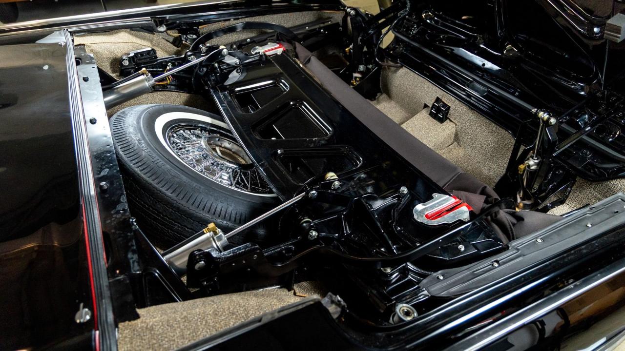 1962 Ford Thunderbird M-Code Sports Roadster