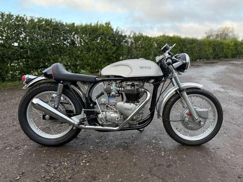 1966 NORTON TRITON