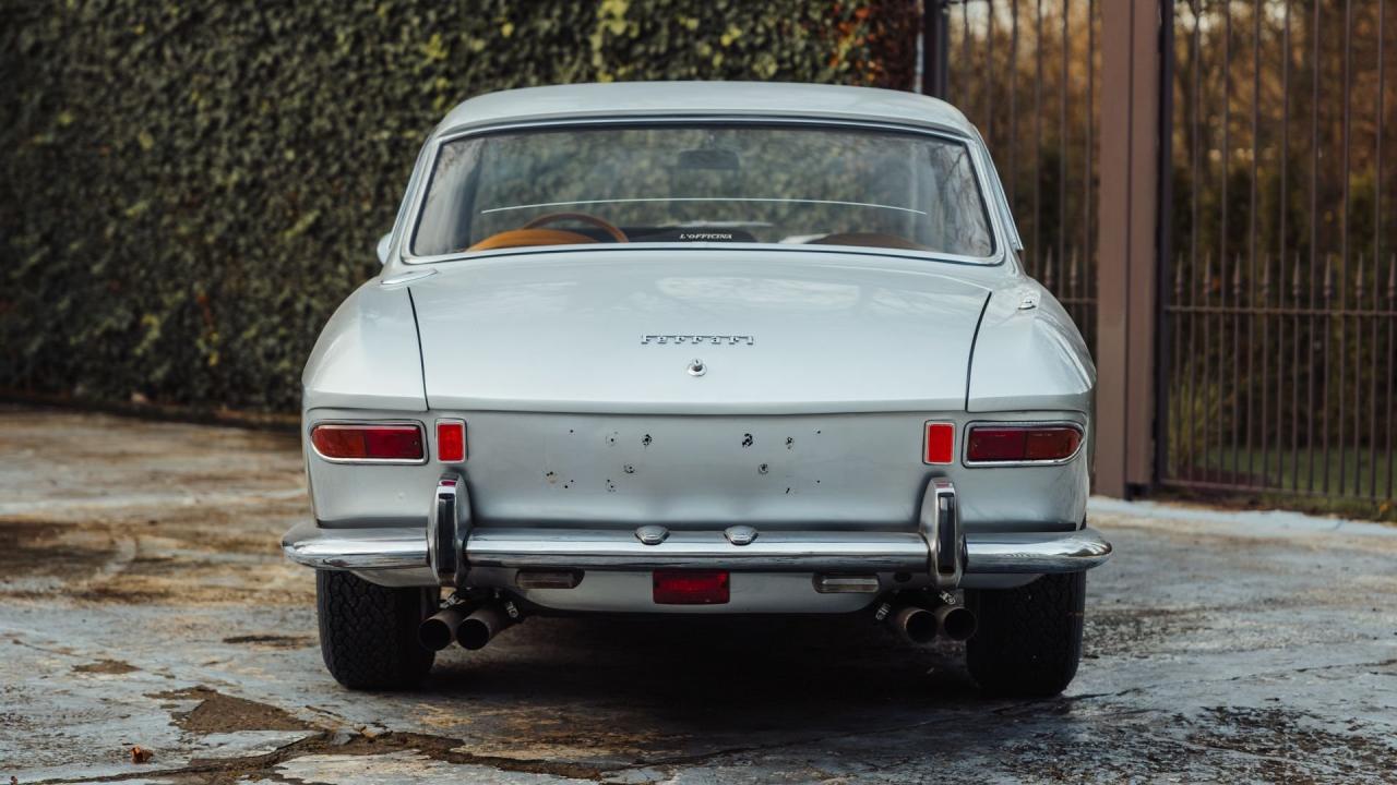 1966 Ferrari 330 GT 2+2 Series II
