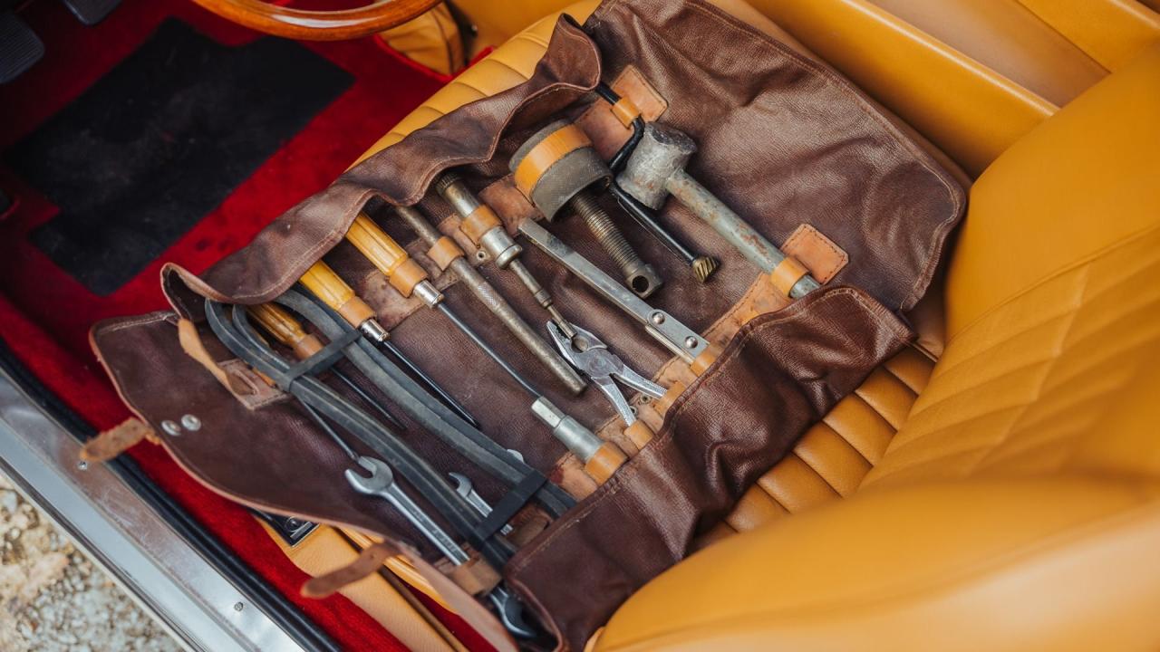 1966 Ferrari 330 GT 2+2 Series II