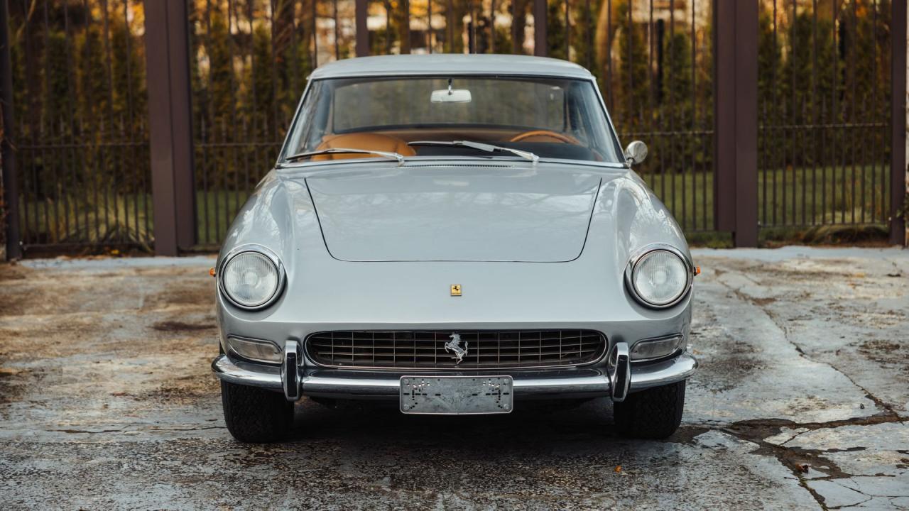 1966 Ferrari 330 GT 2+2 Series II