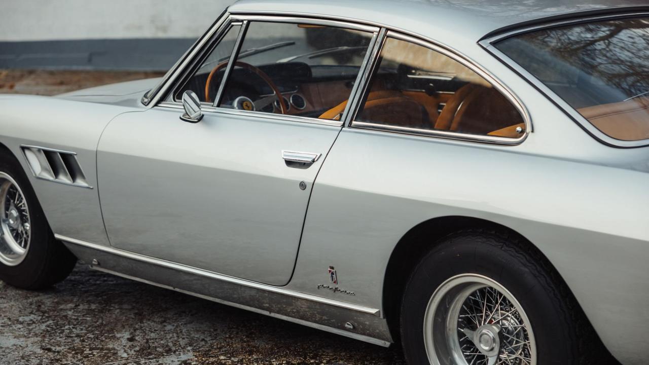1966 Ferrari 330 GT 2+2 Series II