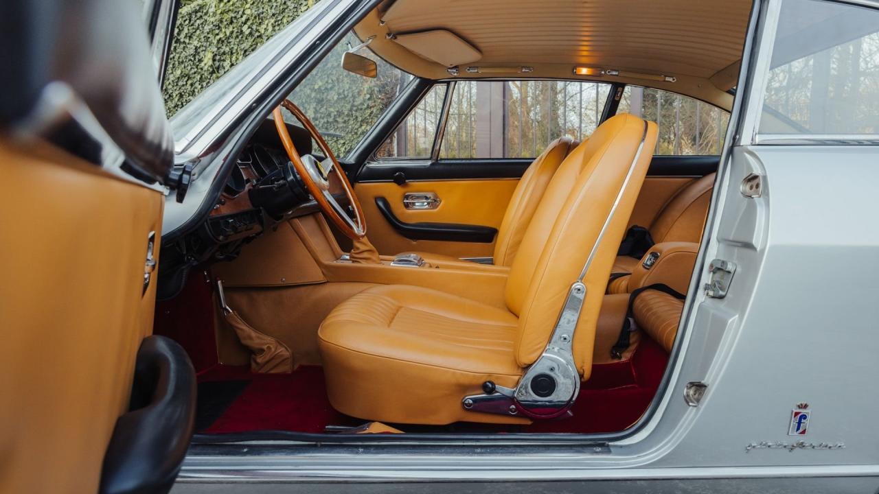 1966 Ferrari 330 GT 2+2 Series II