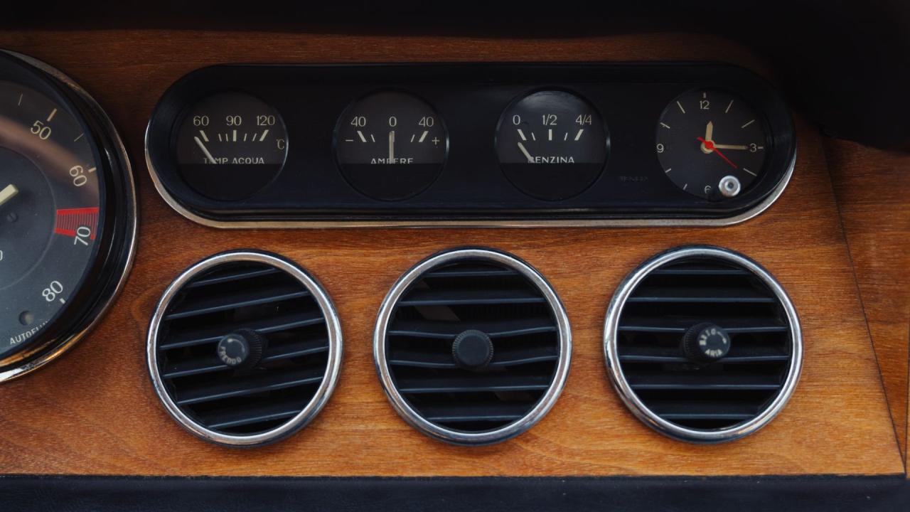 1966 Ferrari 330 GT 2+2 Series II