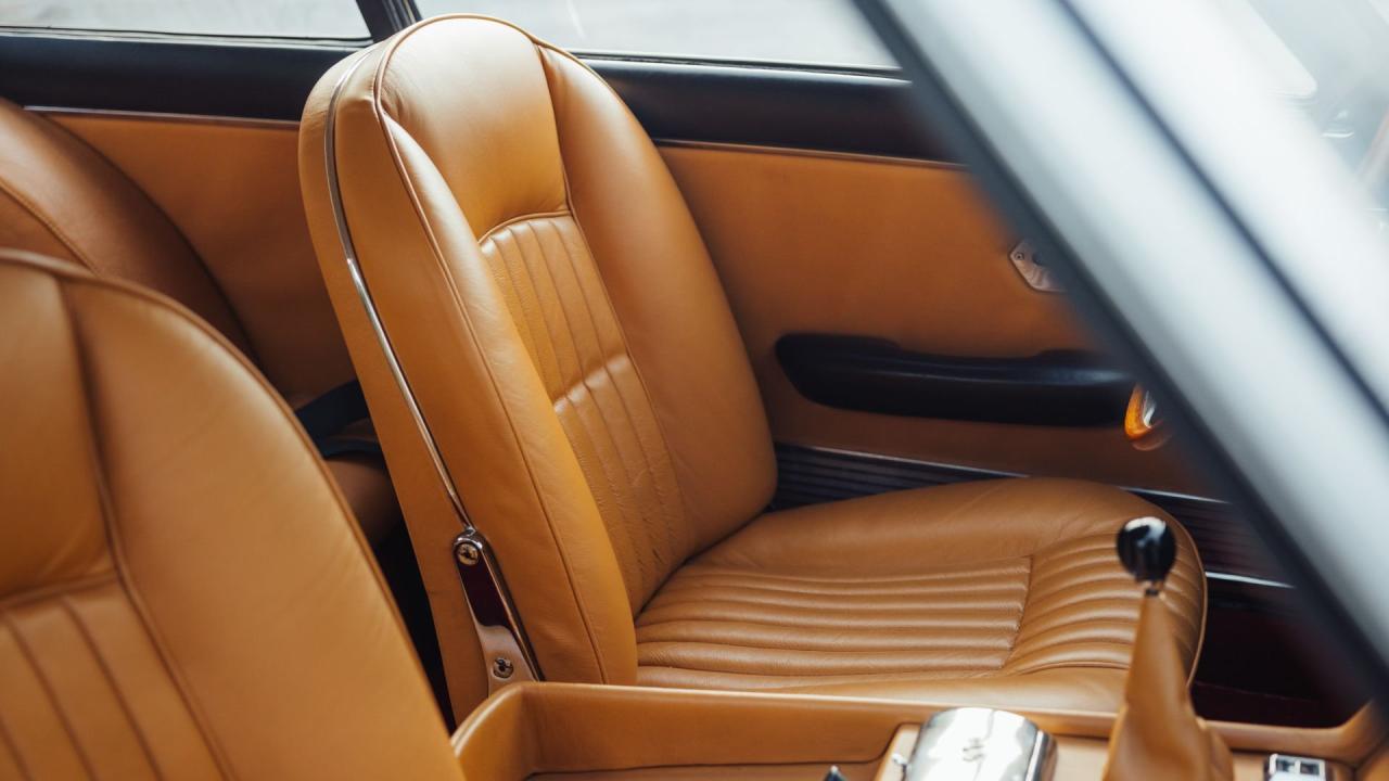 1966 Ferrari 330 GT 2+2 Series II