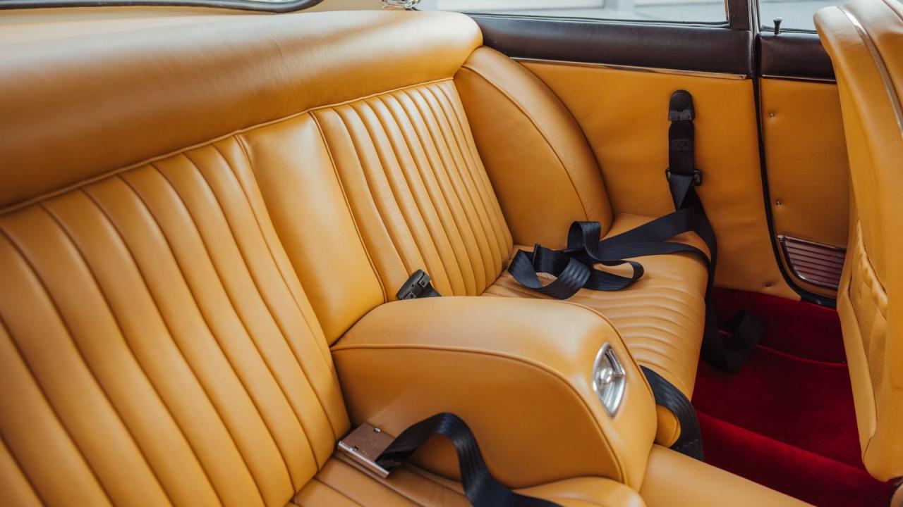 1966 Ferrari 330 GT 2+2 Series II