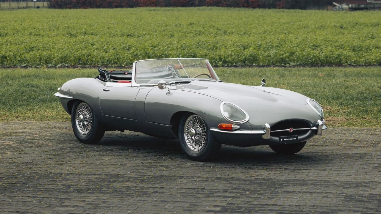 1962 Jaguar E-Type Series 1 3.8 Roadster