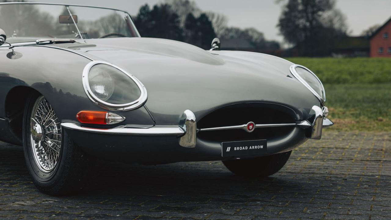 1962 Jaguar E-Type Series 1 3.8 Roadster