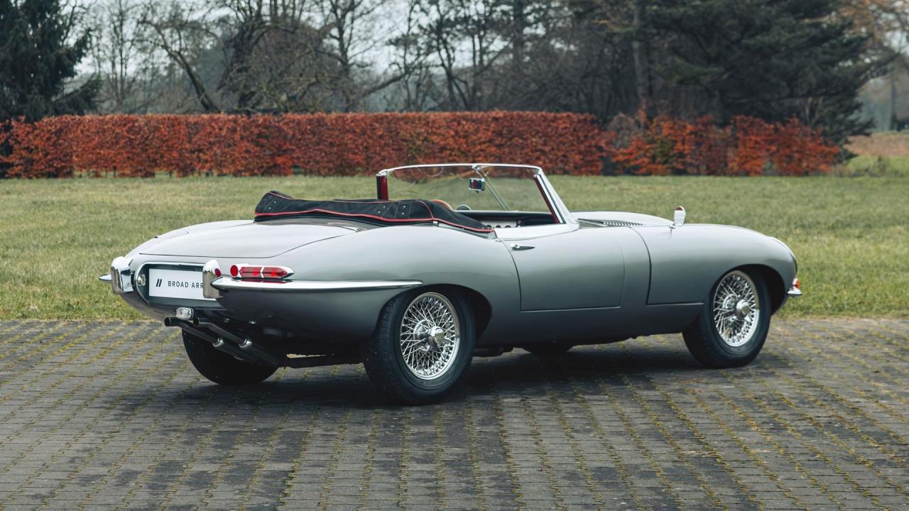 1962 Jaguar E-Type Series 1 3.8 Roadster