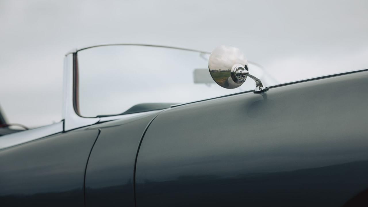 1962 Jaguar E-Type Series 1 3.8 Roadster