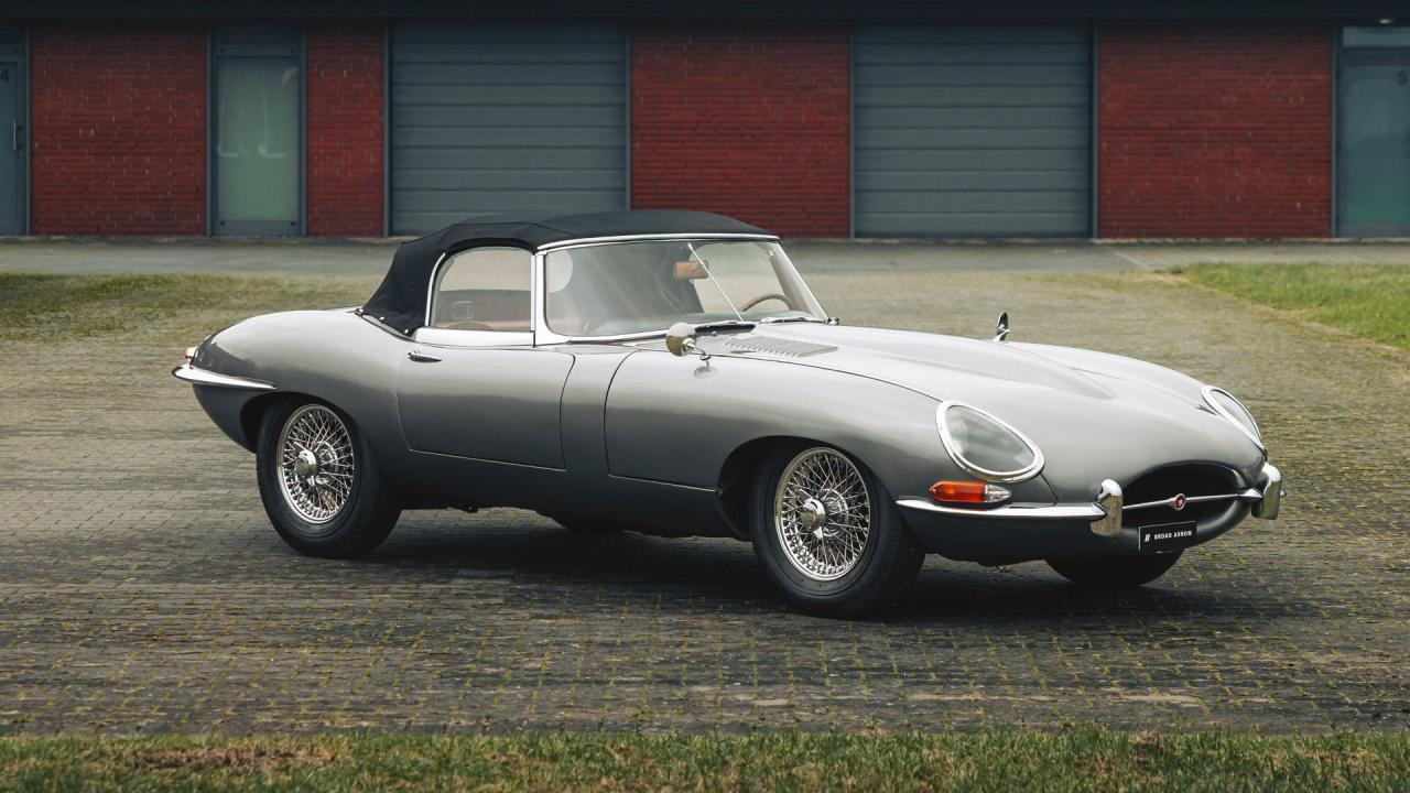 1962 Jaguar E-Type Series 1 3.8 Roadster
