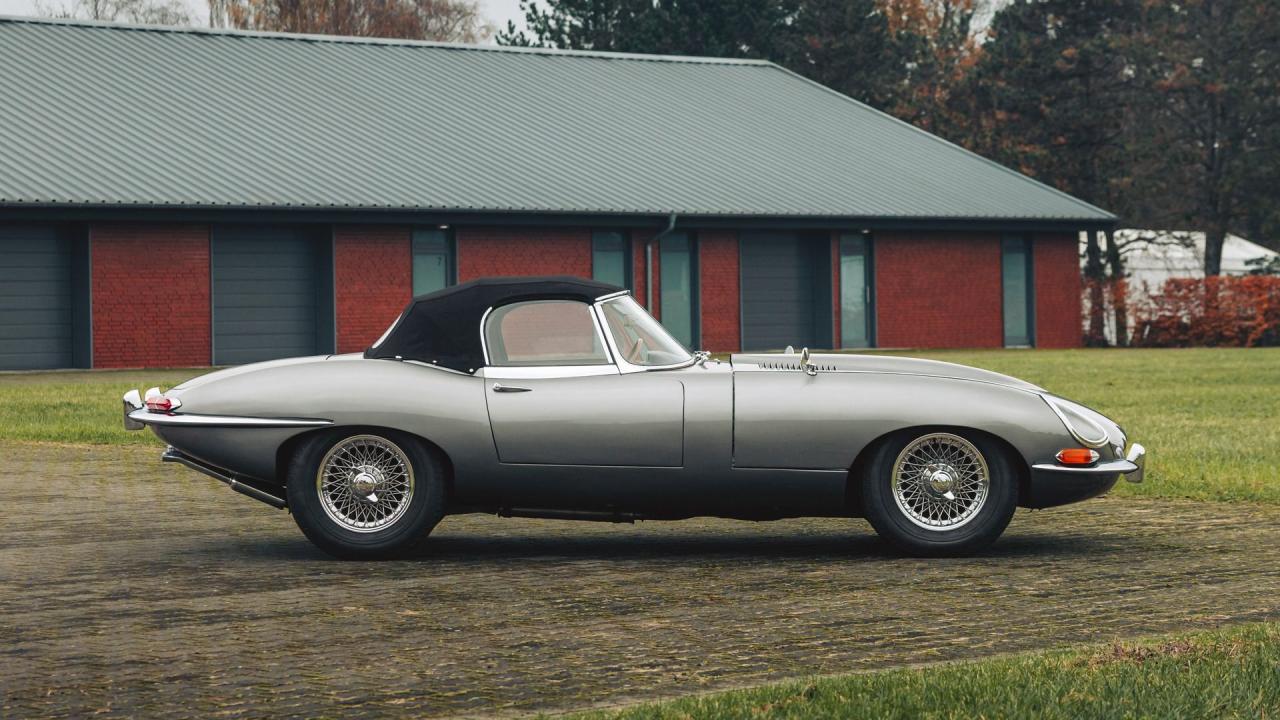 1962 Jaguar E-Type Series 1 3.8 Roadster