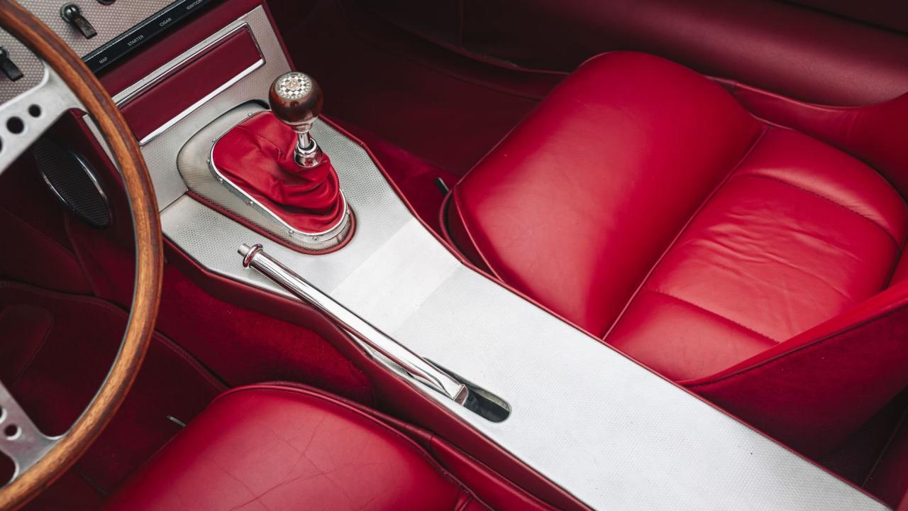 1962 Jaguar E-Type Series 1 3.8 Roadster