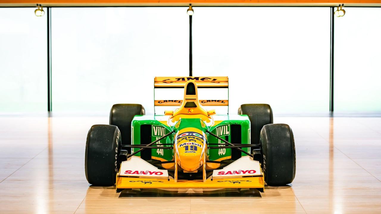 1992 Benetton B192 Formula One ex-Michael Schumacher